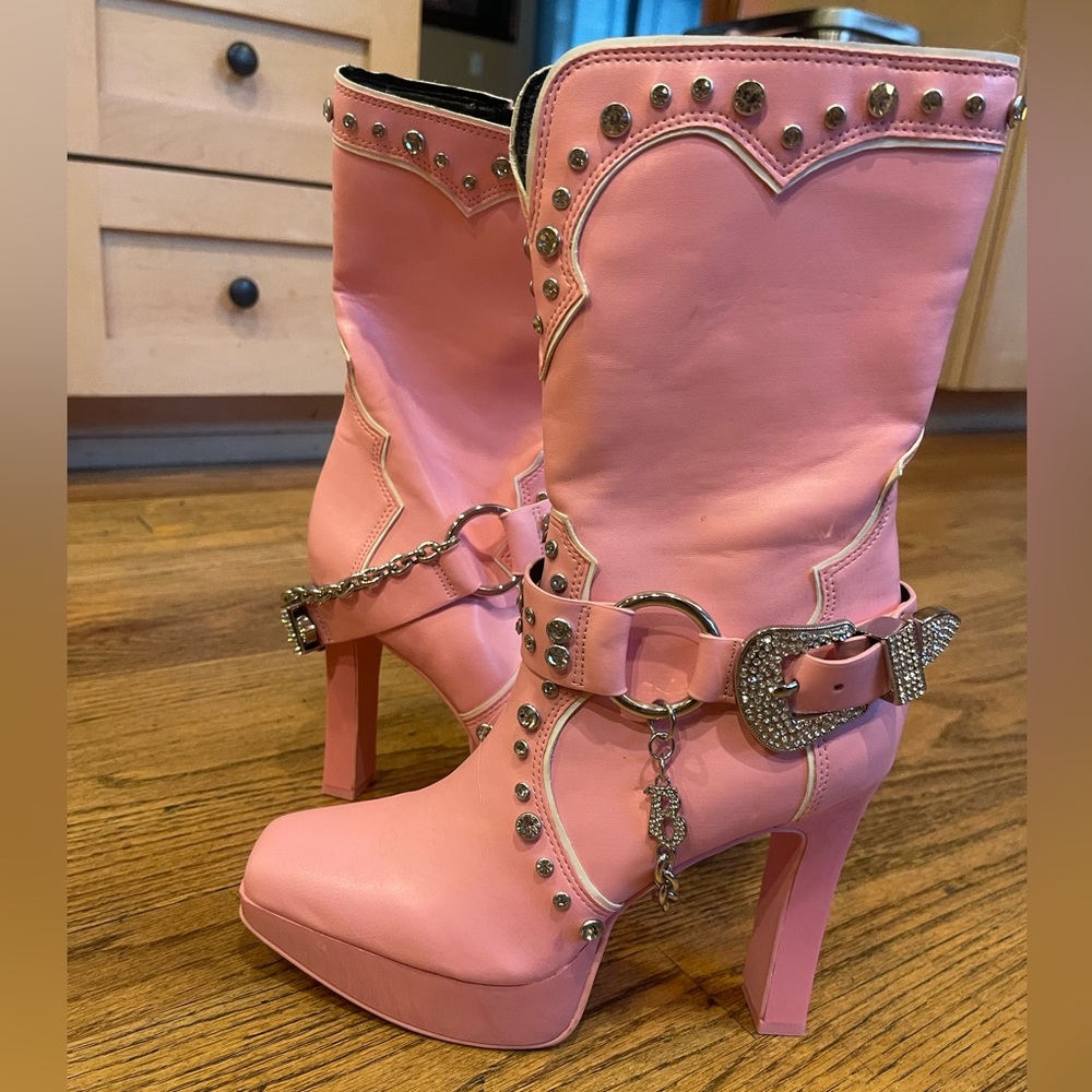 Bratz X Dollskill Cowboy Boots *New* Gem